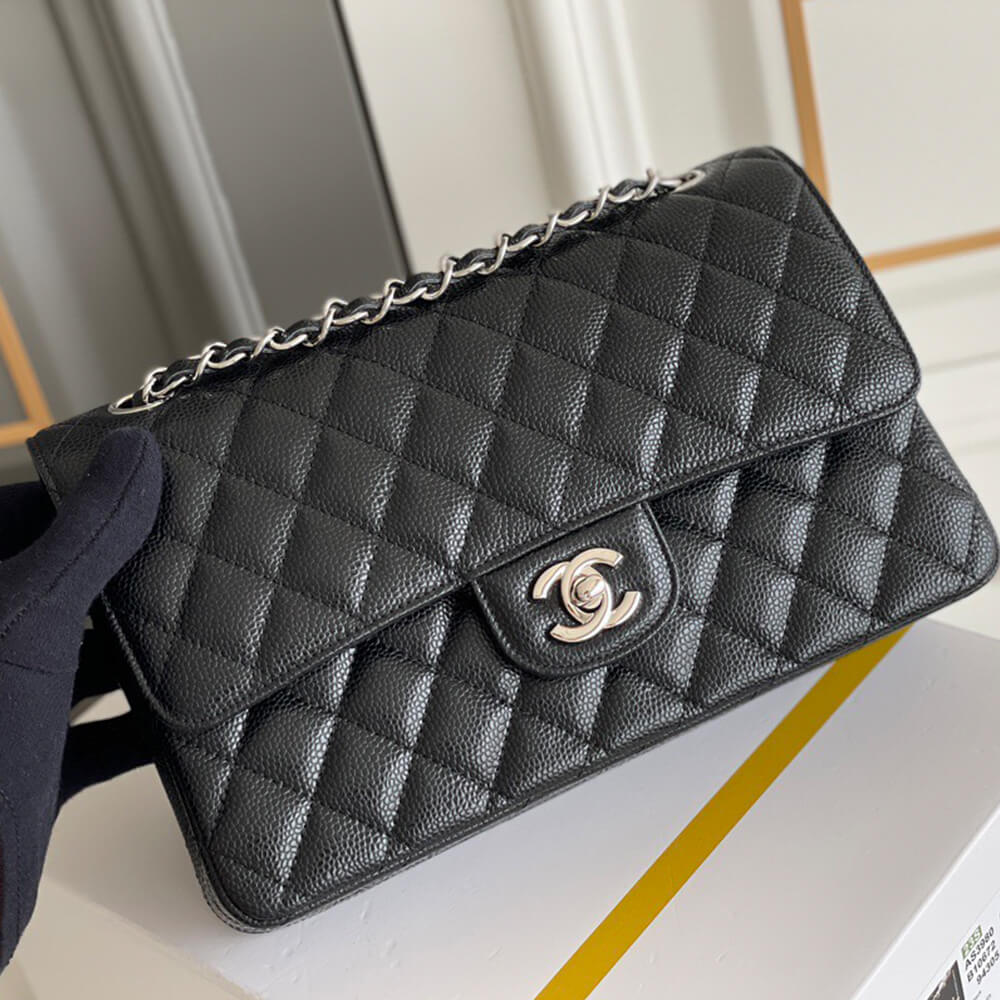 Chanel Medium Classic Flap Bag - Replica Luxury Bags™