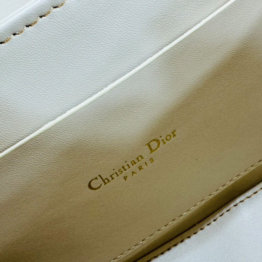 Dior Medium 30 Montaigne Avenue Top Handle Bag - Replica Luxury Bags™
