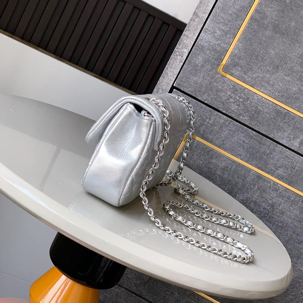 Chanel Flap Bag Phone Holder With Chain - Replica Luxury Bags™