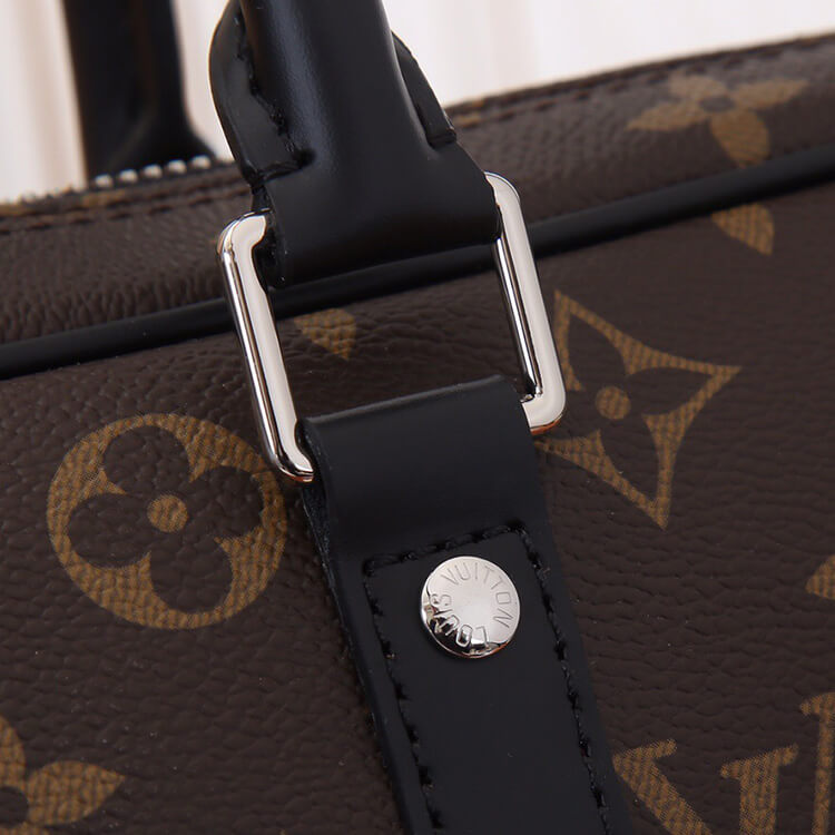 LV Porte-Documents Voyage PM Bag - Replica Luxury Bags™