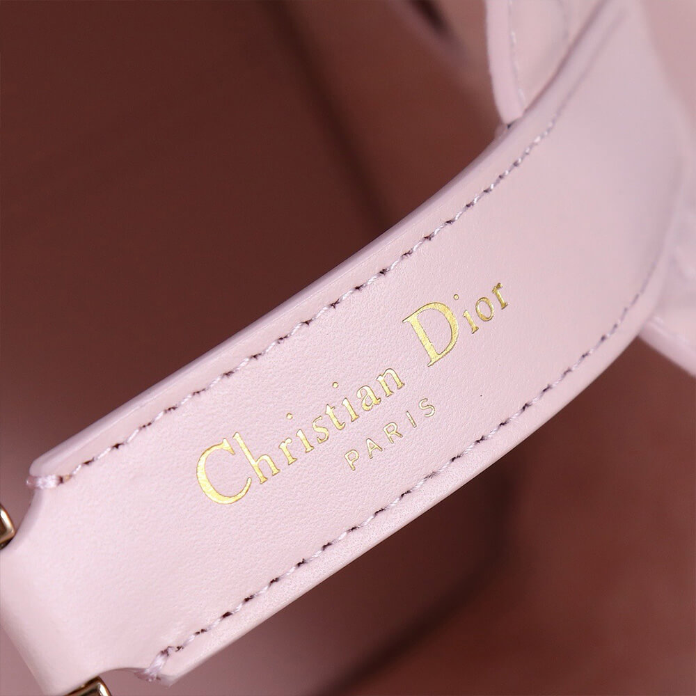 Medium Dior Toujours Bag - Replica Luxury Bags™