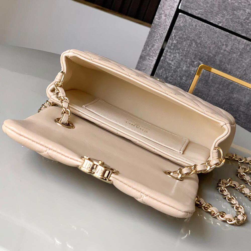 Chanel Clutch with Chain Bag - Replica Luxury Bags™