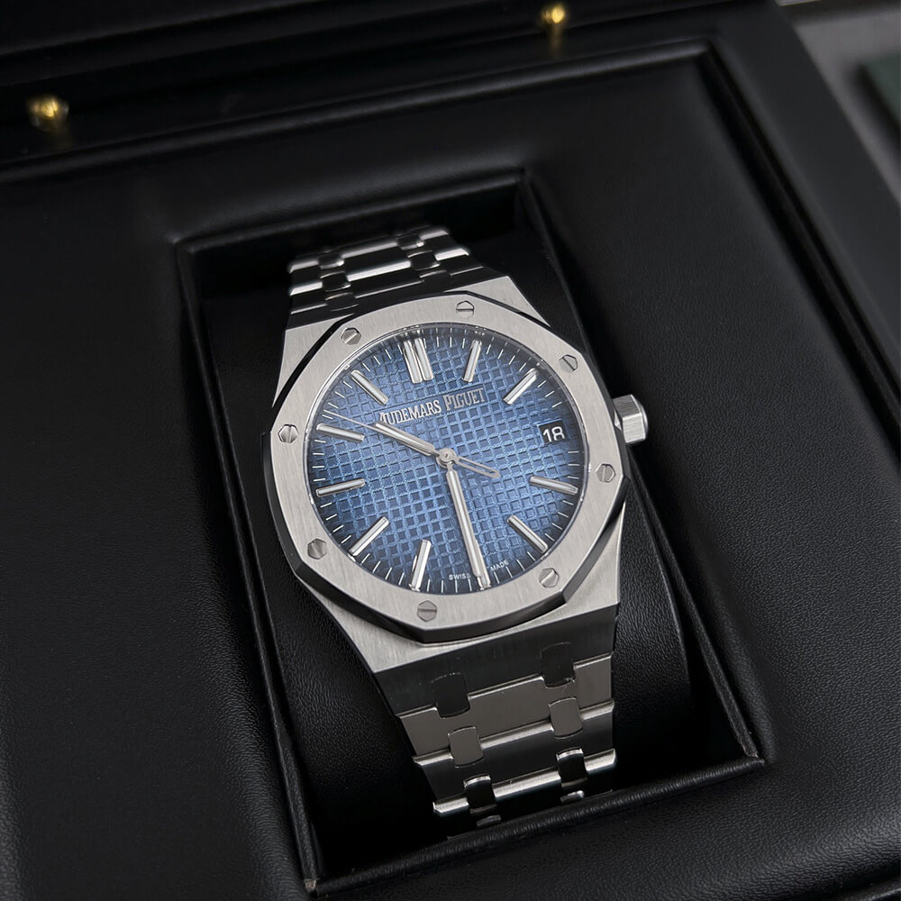 Audemars Piguet Royal Oak 15510ST - Replica Luxury Bags™