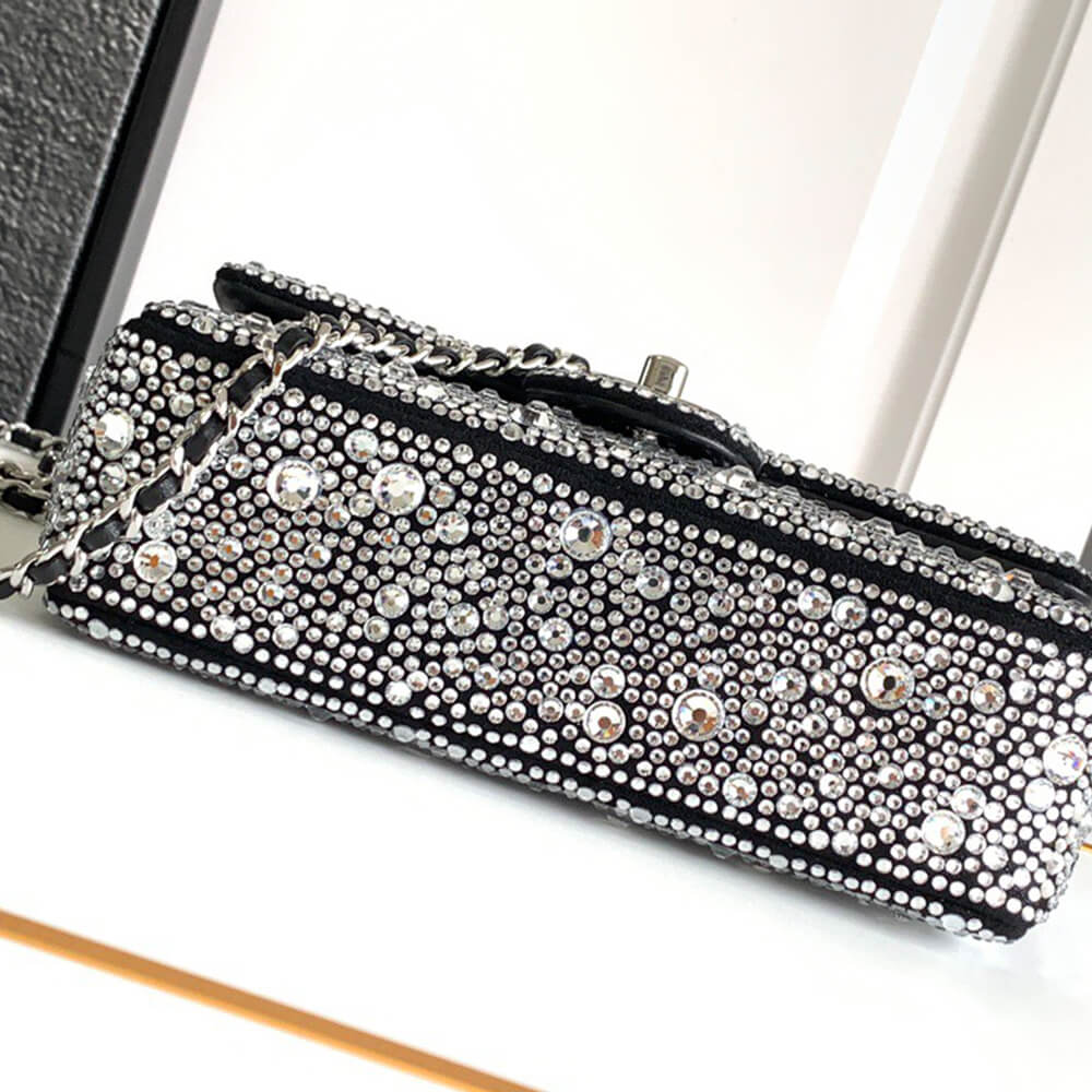 Chanel Mini Flap Bag - Replica Luxury Bags™