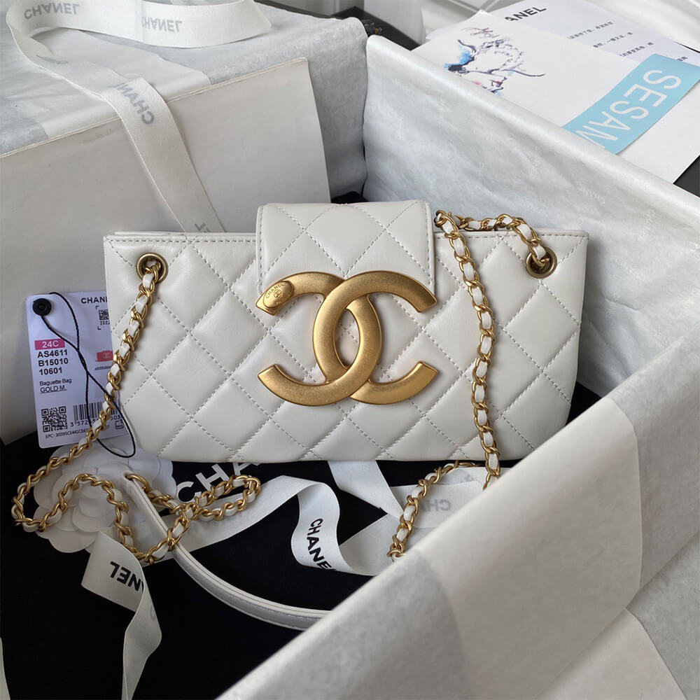 Chanel Baguette Bag - Replica Luxury Bags™