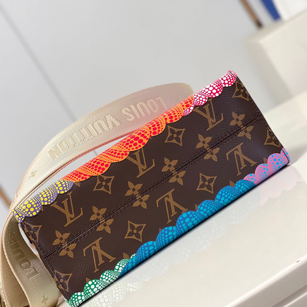 LV x YK OnTheGo PM Bag - Replica Luxury Bags™