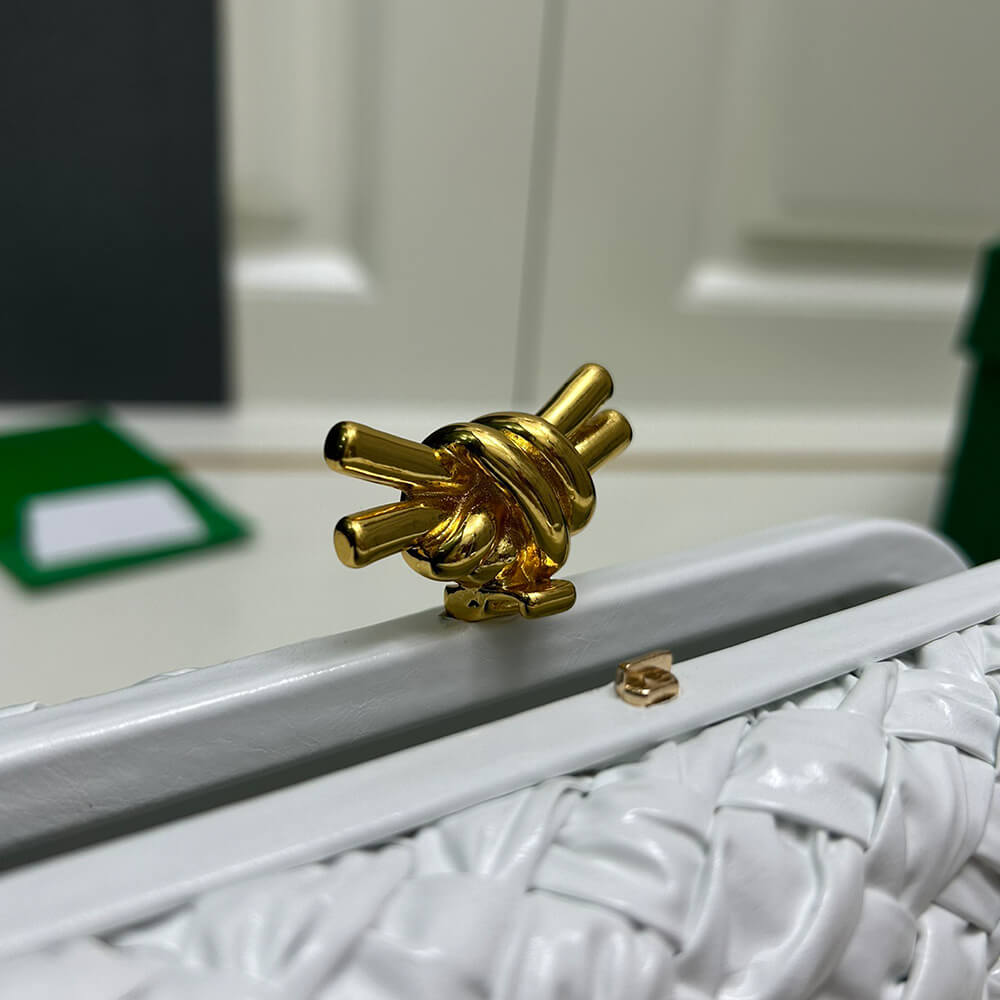 Bottega Veneta Knot Intrecciato Leather Clutch Bag - 5 Colors Available - Replica Luxury Bags™