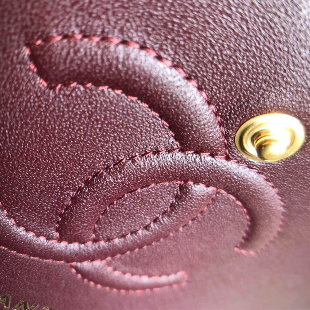 Chanel Small Classic Handbag - Replica Luxury Bags™