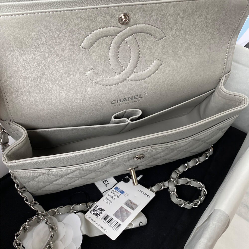Chanel Classic Flap Handbag - Replica Luxury Bags™