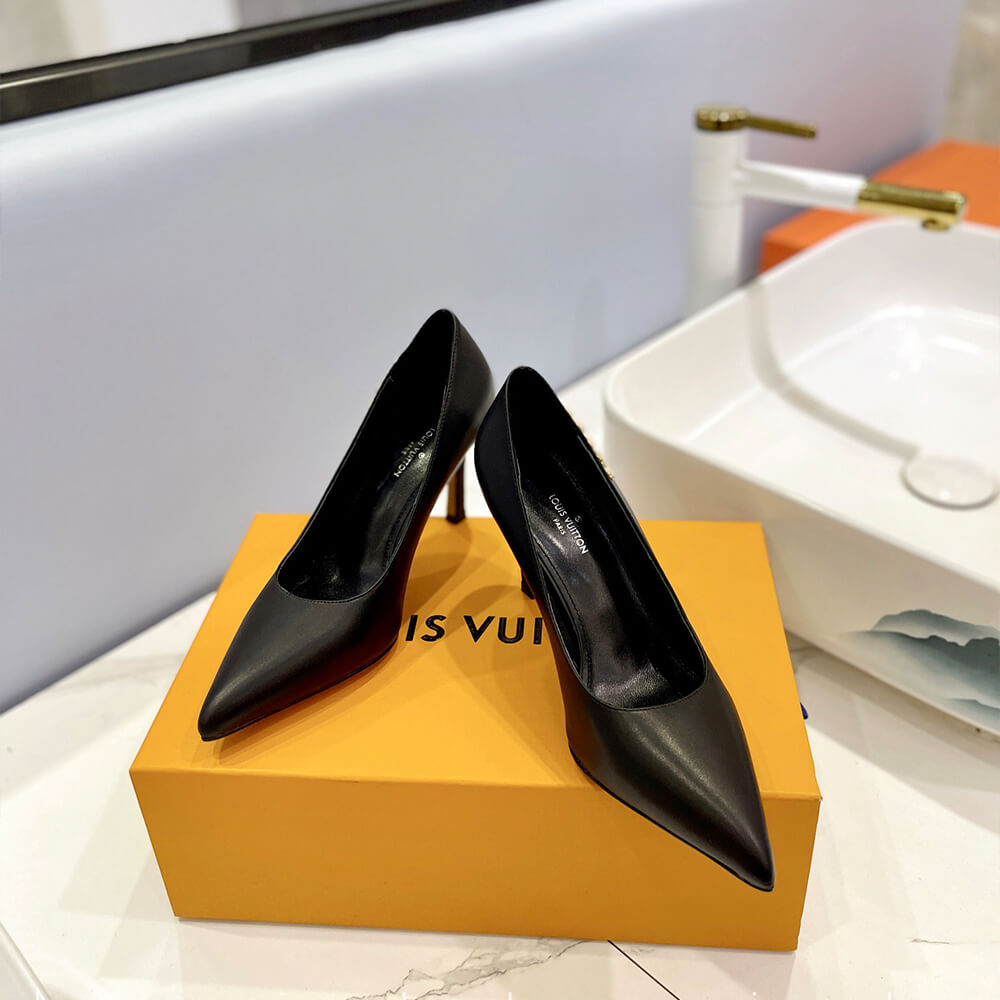 LV Signature Pumps Shoes - Replica Luxury Bags™