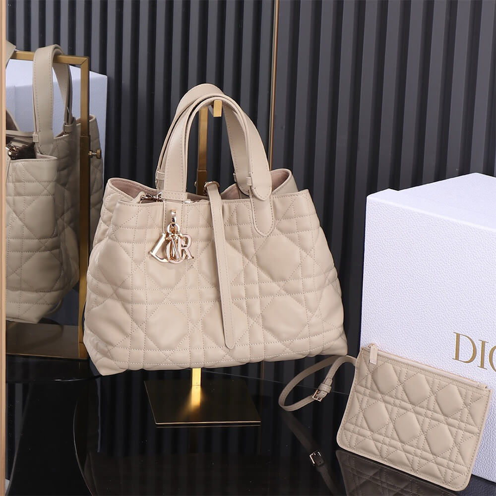 Medium Dior Toujours Bag - Replica Luxury Bags™