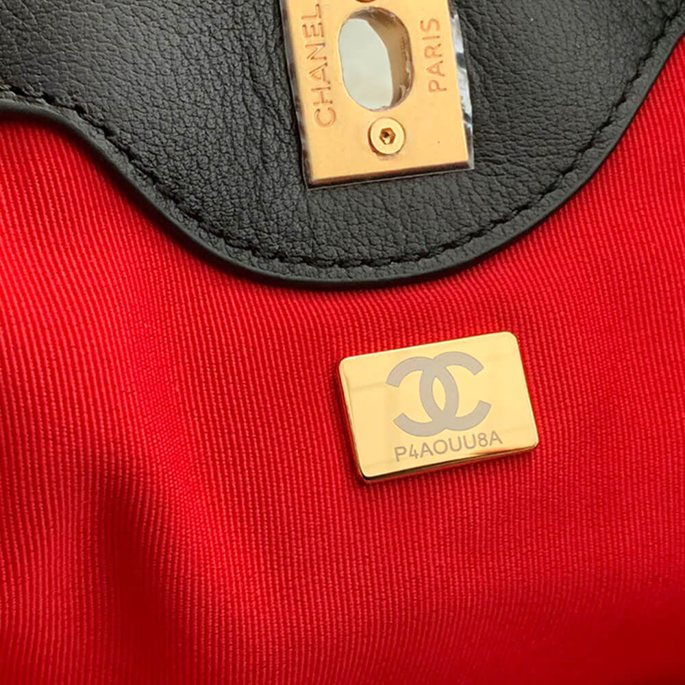 CHANEL HOBO HANDBAG - Replica Luxury Bags™