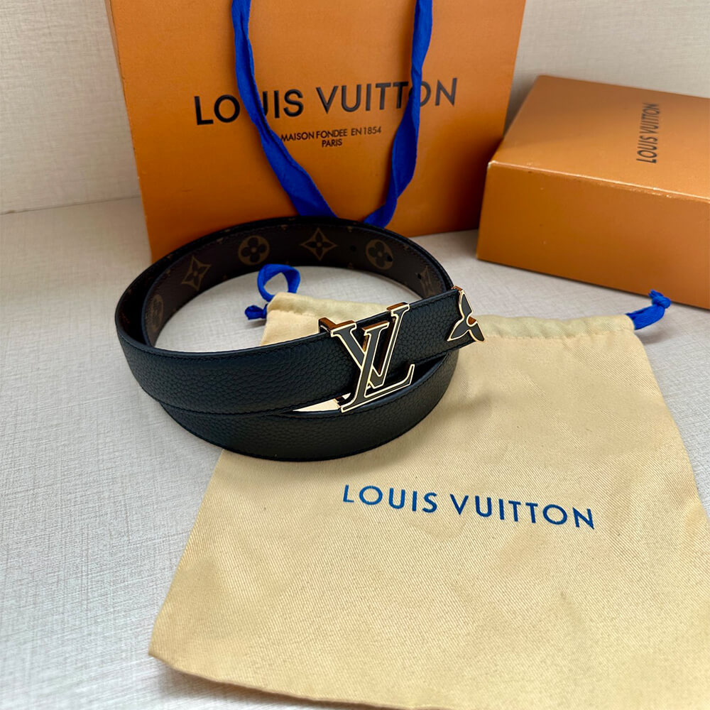 Pretty LV Enamel 30mm Reversible Belt - Replica Luxury Bags™