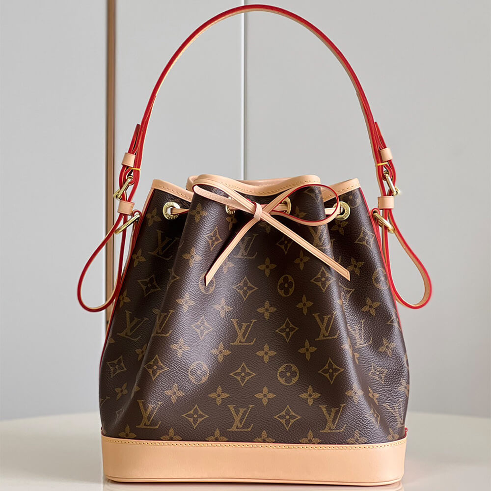 LV Petit Noe Bucket Bag - Replica Luxury Bags™