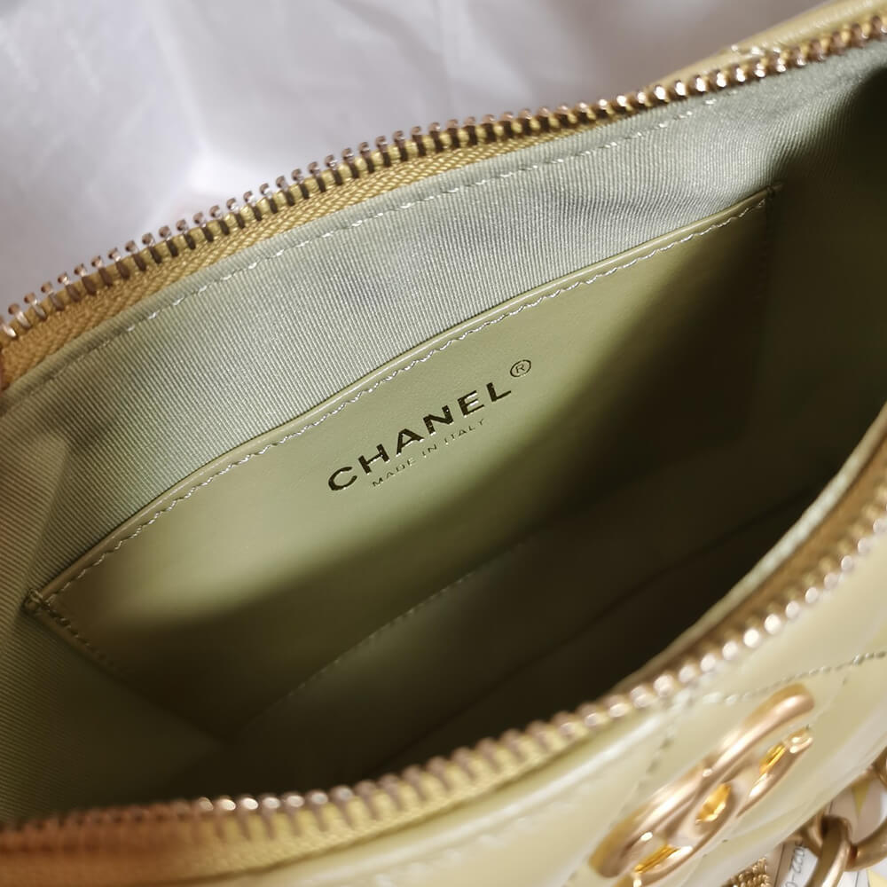 Chanel Hobo Handbag - Replica Luxury Bags™