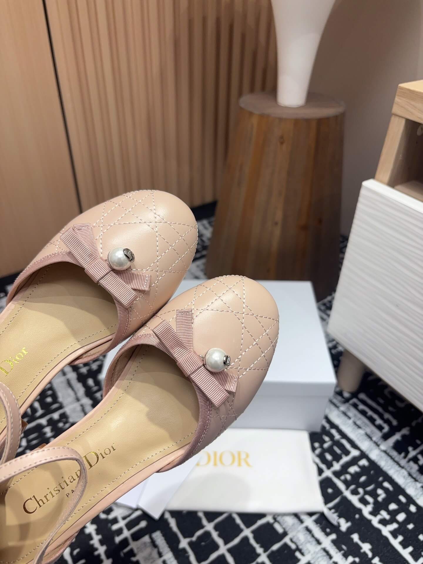 Dior Ballet Pump Shoes - Replica Luxury Bags™