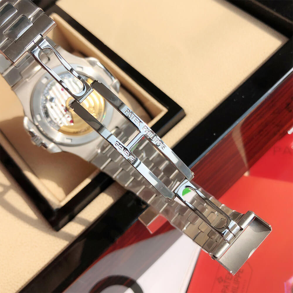 Patek Philippe Nautilus 5711/1A - Replica Luxury Bags™