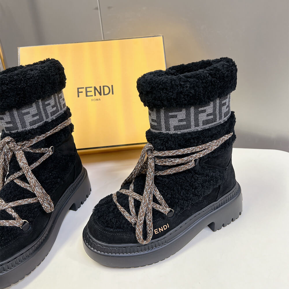 Fendi Apres Chic Shoes - Replica Luxury Bags™