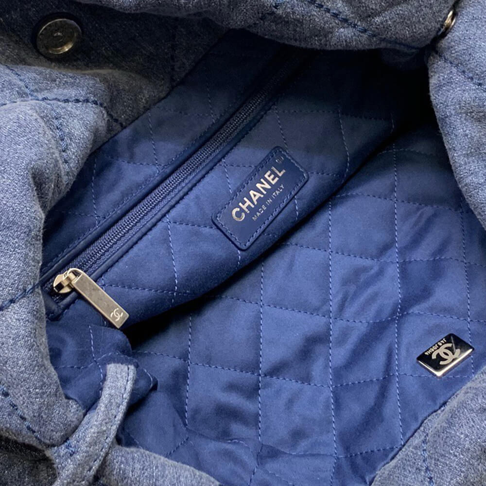 Chanel 22 Small Handbag - Replica Luxury Bags™