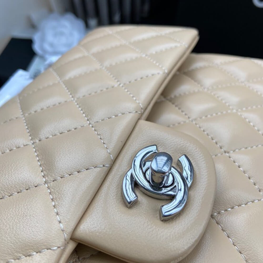 Chanel Classic Flap Medium Bag - Replica Luxury Bags™