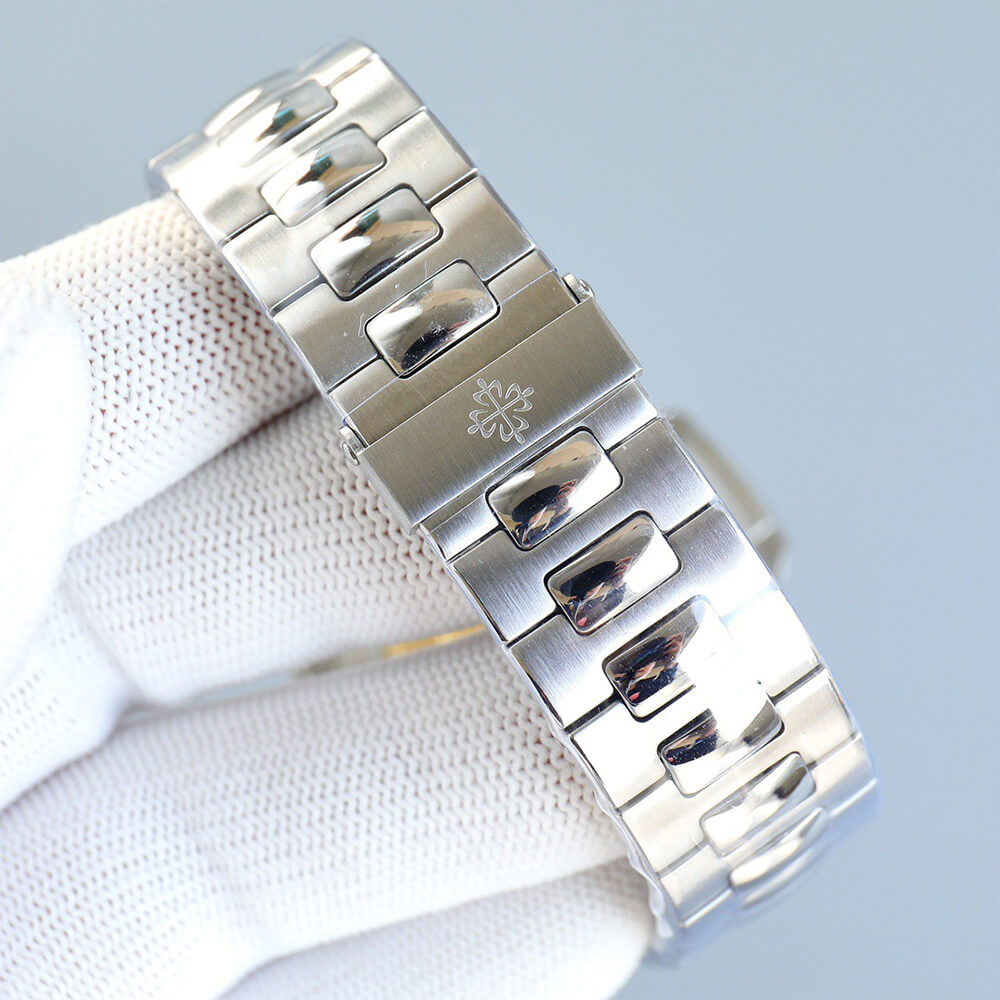 Patek Philippe Nautilus 5711/1A - Replica Luxury Bags™