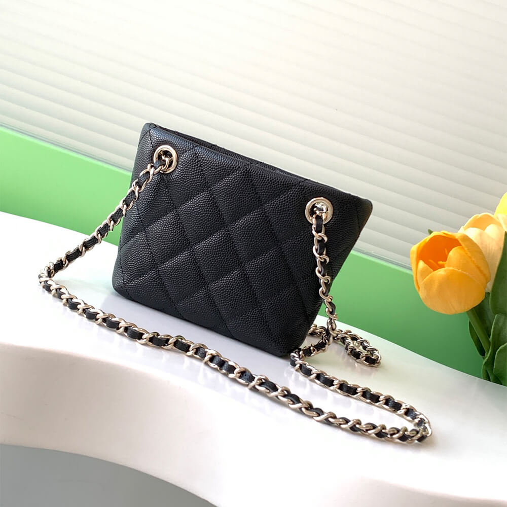 Chanel Classic Clutch Bag with Chain - Replica Luxury Bags™