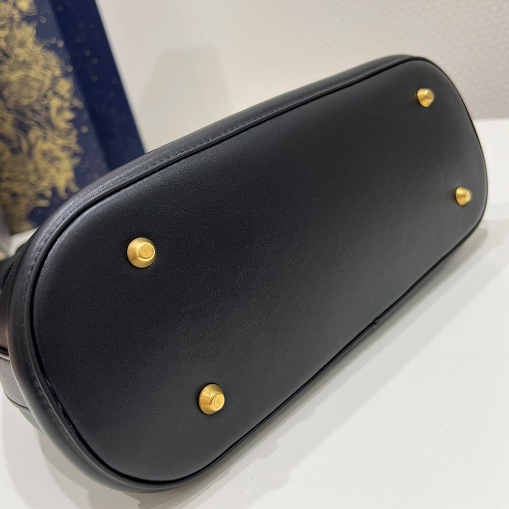 Medium C Est Dior Bucket Bag - Replica Luxury Bags™