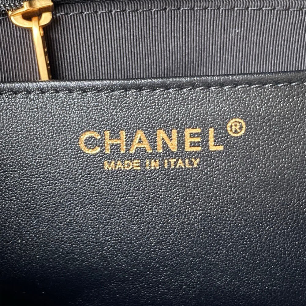Chanel Mini Flap Bag - Replica Luxury Bags™
