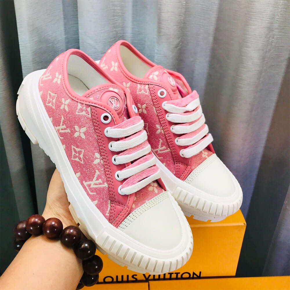 LV Squad Sneaker Shoes - Replica Luxury Bags™