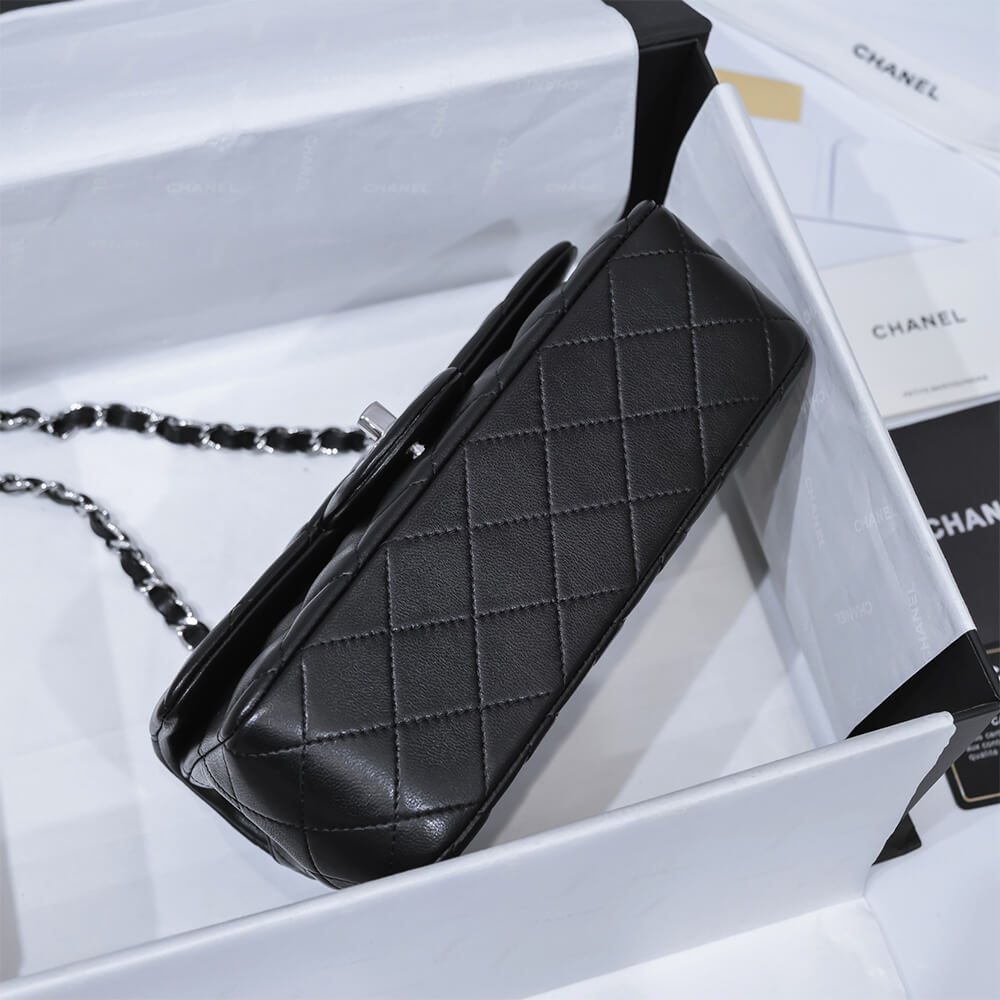 Chanel Mini Flap Bag - Replica Luxury Bags™