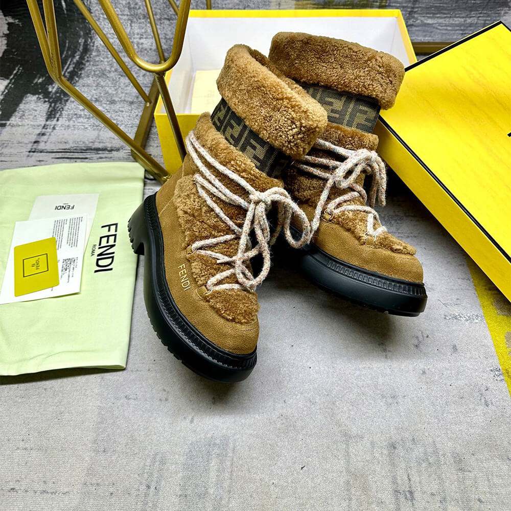 Fendi Apres Chic Shoes - Replica Luxury Bags™