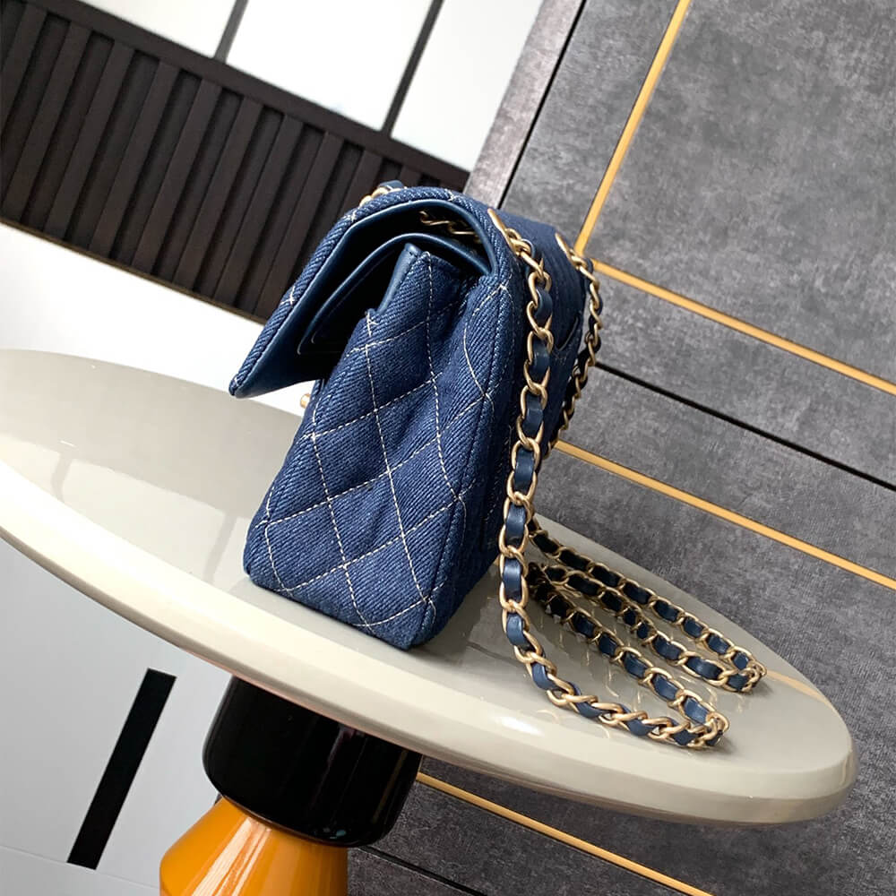 CHANEL Suede Classic Double Flap Handbag - Replica Luxury Bags™