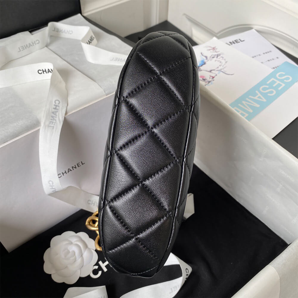 Chanel Hobo Handbag - Replica Luxury Bags™