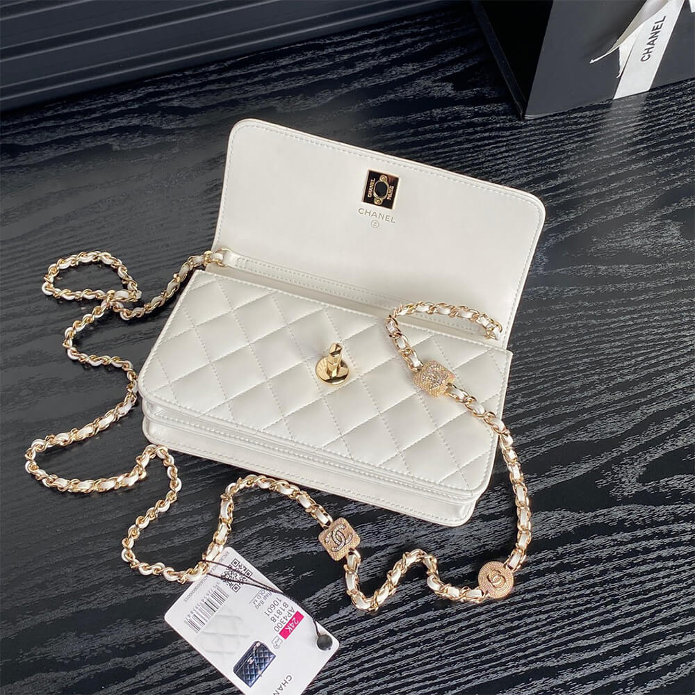 Chanel Clutch Bag With Chain - Replica Luxury Bags™
