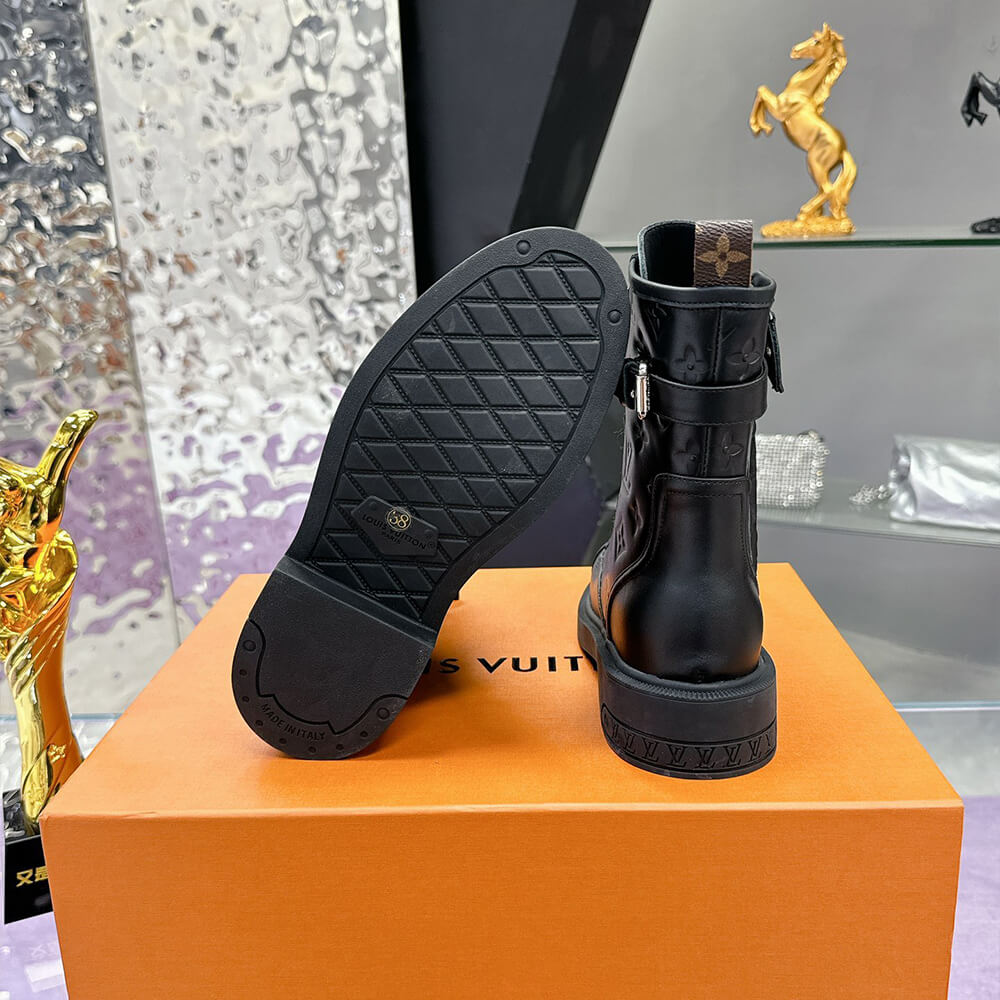 LV Citizen Flat Ranger Boot Shoes - Replica Luxury Bags™