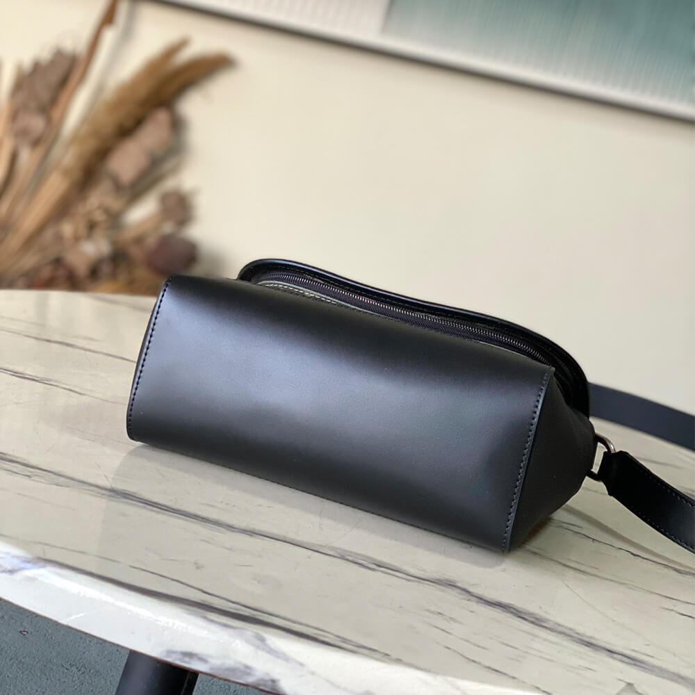 LV Pulse Messenger Bag - Replica Luxury Bags™