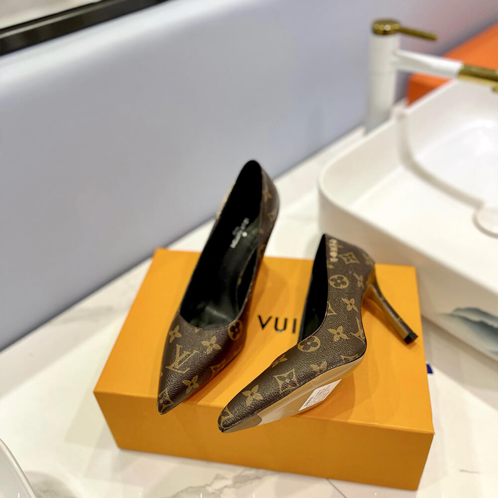 LV Signature Pumps Shoes - Replica Luxury Bags™