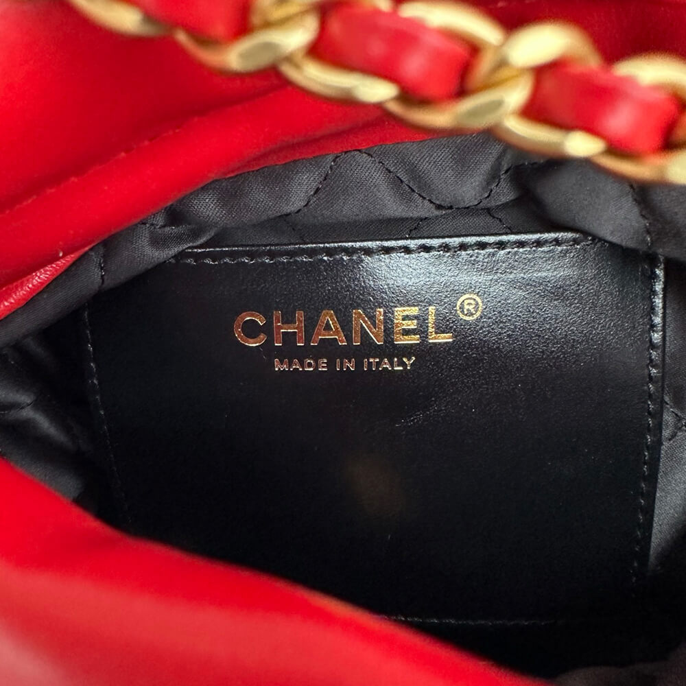 Chanel 22 Mini Handbag - Replica Luxury Bags™
