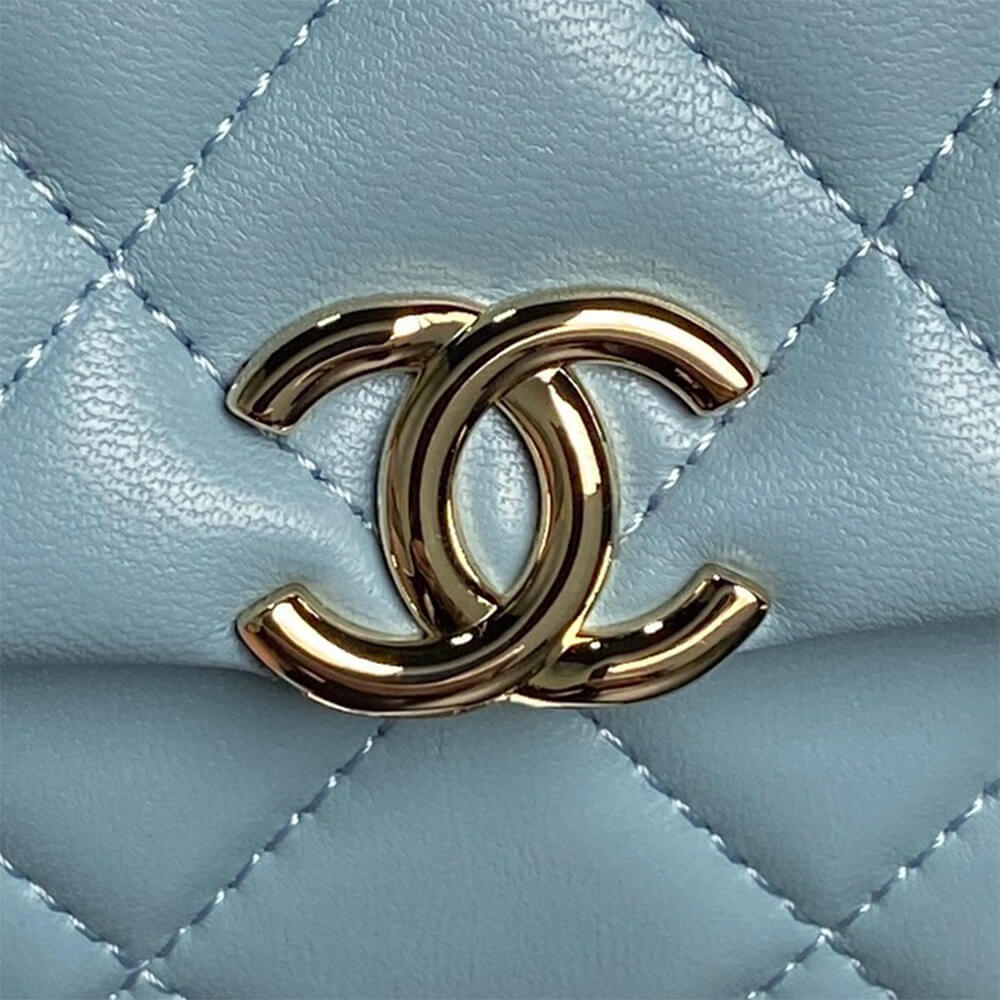 Chanel Clutch with Chain Bag - Replica Luxury Bags™