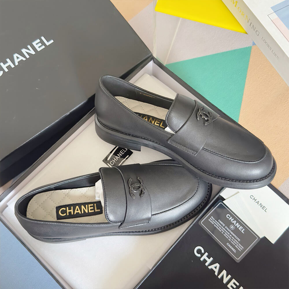 CHANEL WOMEN LOAFER Shoes - Replica Luxury Bags™