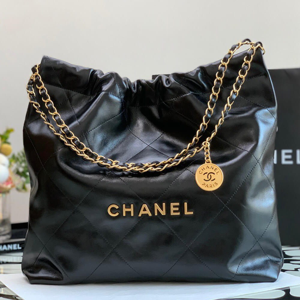 Chanel 22 Small Handbag - Replica Luxury Bags™