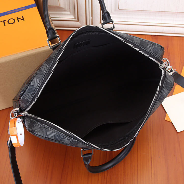 LV Porte-Documents Voyage PM Bag - Replica Luxury Bags™