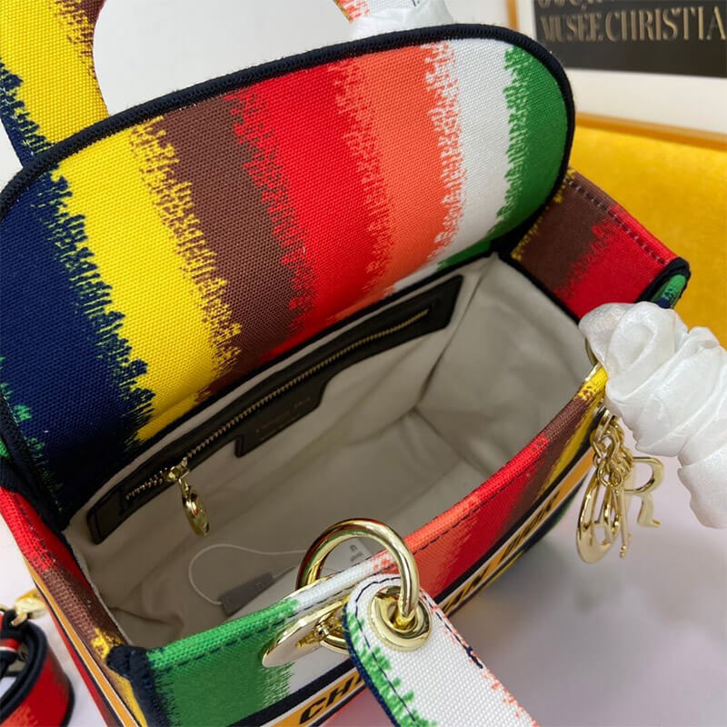 Dior Medium Lady D-Lite Handbag - Replica Luxury Bags™