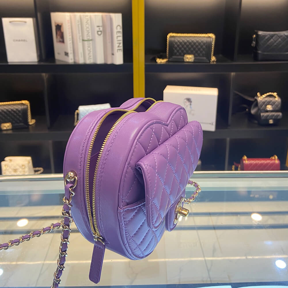 Chanel 22s Heart Bag - Replica Luxury Bags™