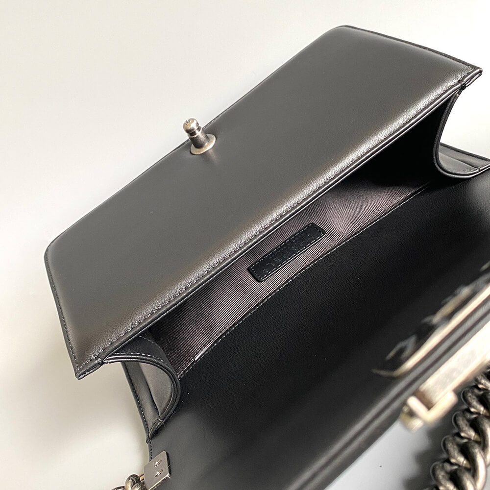 Boy Chanel Handbag - Replica Luxury Bags™