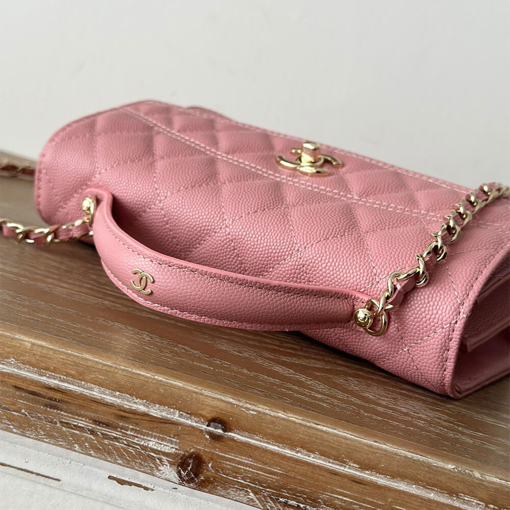 Chanel Clutch Bag With Chain and Top Handle in Pink - Replica Luxury Bags™