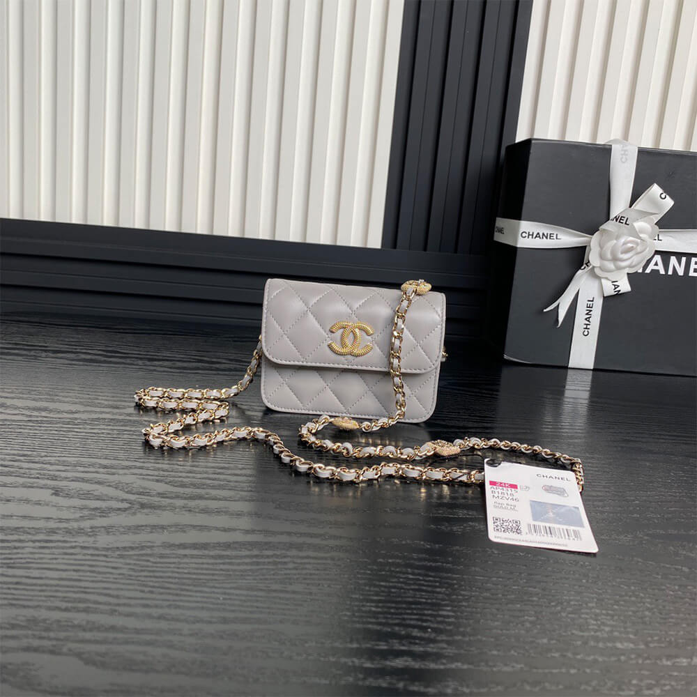 Chanel Clutch With Chain Bag - Replica Luxury Bags™