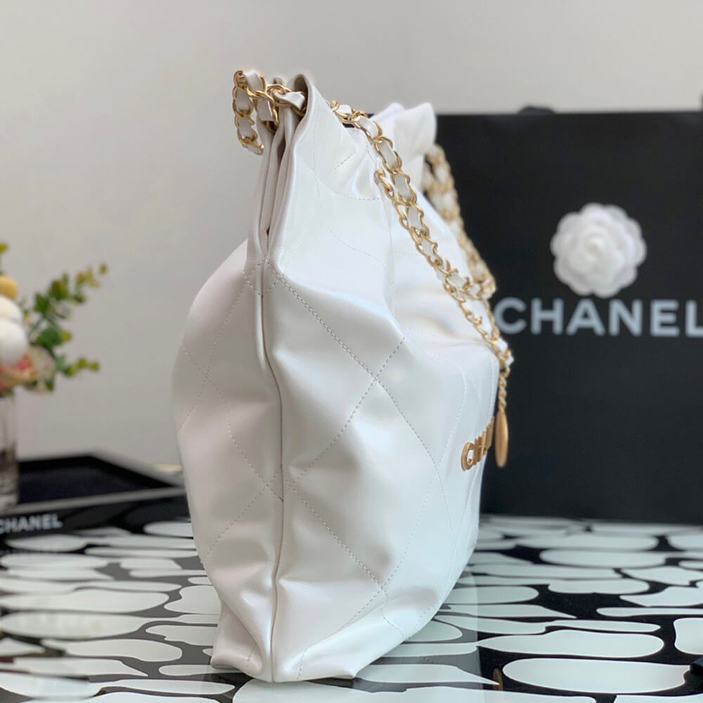Chanel 22 Small Handbag in White with Gold Hardware - Replica Luxury Bags™