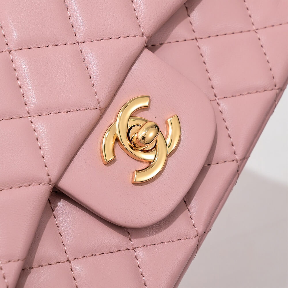 Chanel Mini Flap Bag - Replica Luxury Bags™