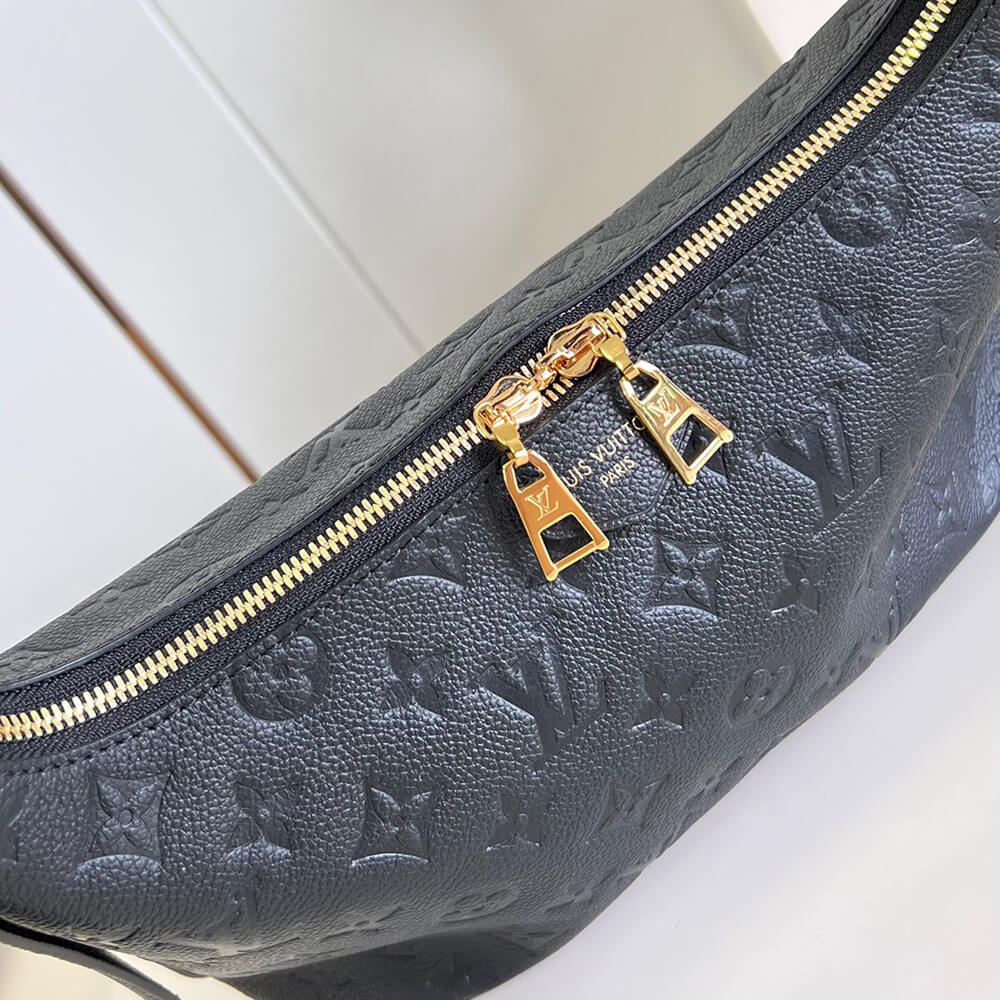 LV Sac Sport Shoulder Bag - Replica Luxury Bags™